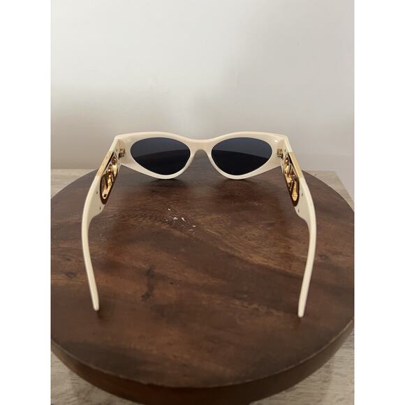 Fendi o’clock Fe40049I Sunglasses 25V White Ivory 54-17-145MM - Picture 5 of 8